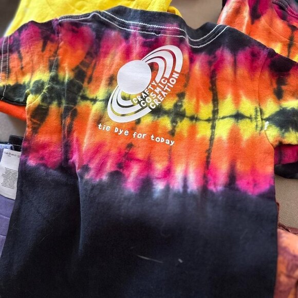 Kids Tie Dye T-Shirt - Size 4T - Picture 4 of 4